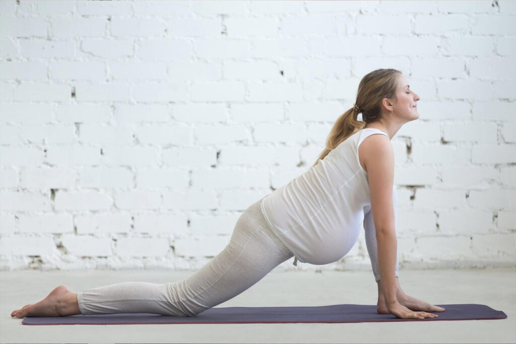 pregnant woman stretching